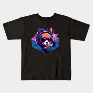 Shiba Inu wears headphones - synth wave style Kids T-Shirt